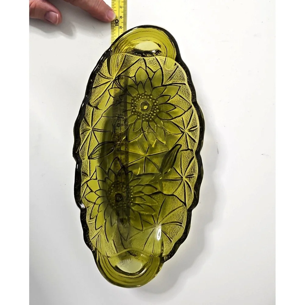 Vintage Indiana Glass Lily Pons Avocado Green Sunflower Oval Relish Tray Dish